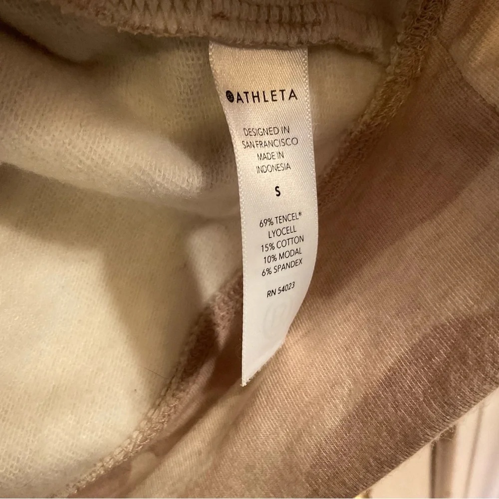 Athleta Studio to Street Oatmeal Camo Crewneck Sweatshirt - Small - Picture 5 of 7